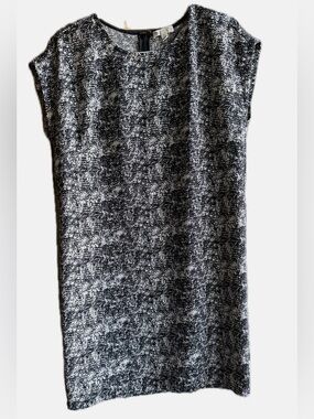 Lila Rose Black and White Textured Sheath Dress